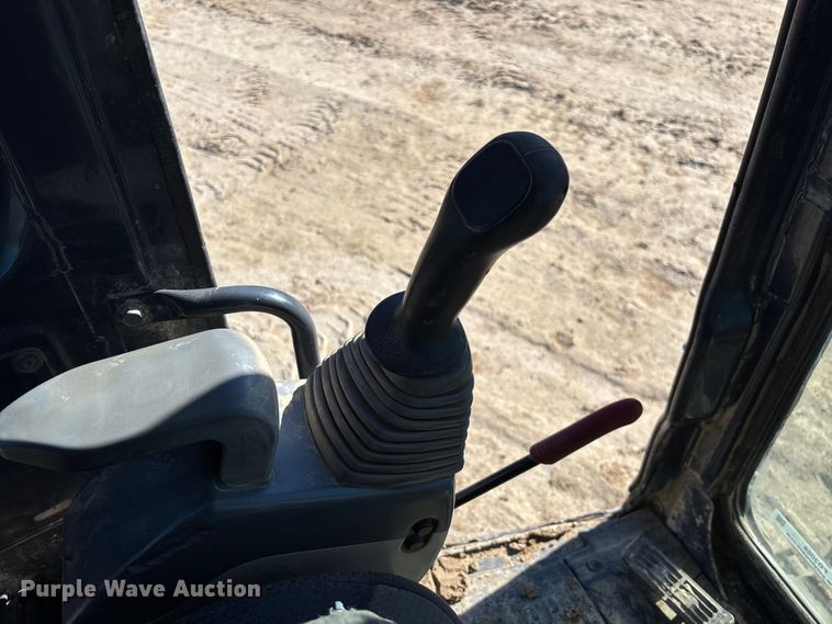 image for item FB3068 2012 John Deere 50D mini excavator