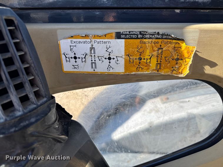 image for item FB3068 2012 John Deere 50D mini excavator