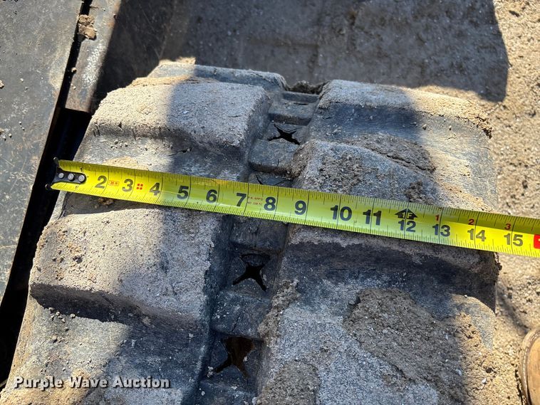 image for item FB3068 2012 John Deere 50D mini excavator