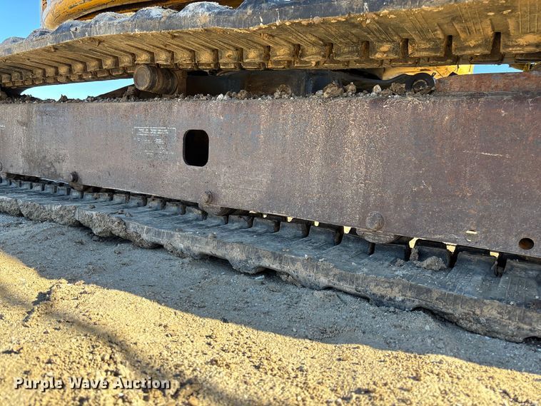 image for item FB3068 2012 John Deere 50D mini excavator