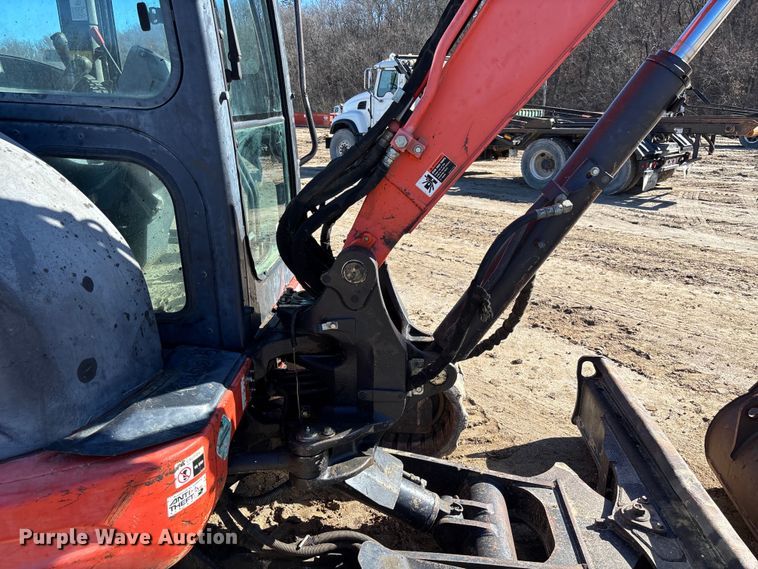 image for item FB3069 2012 Kubota KX057-4 mini excavator