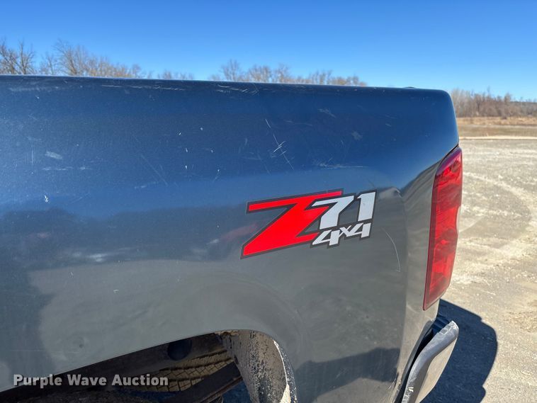 image for item FB3071 2009 Chevrolet Silverado 1500 Ext. Cab pickup truck