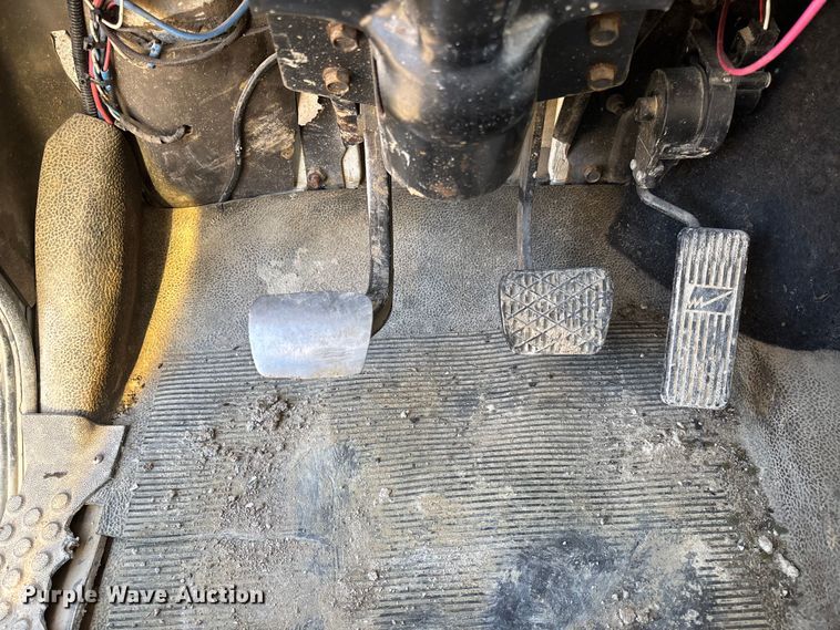 image for item FB3077 1997 Freightliner FL70 fuel / lube truck