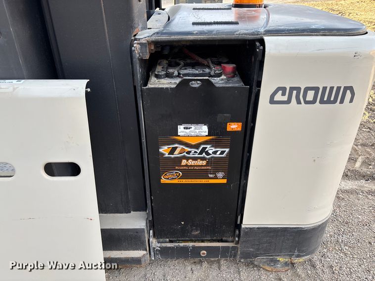 image for item FB3078 Crown SP-3510-30 order picker