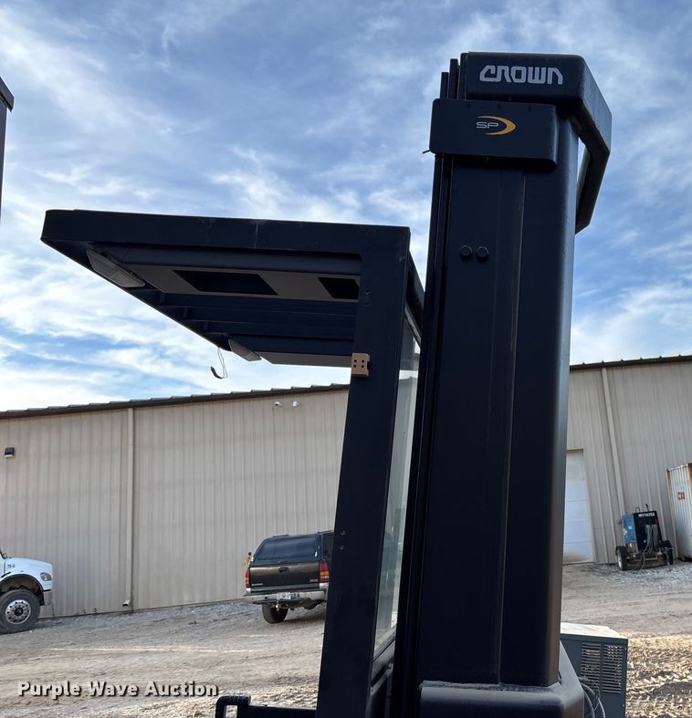 image for item FB3078 Crown SP-3510-30 order picker