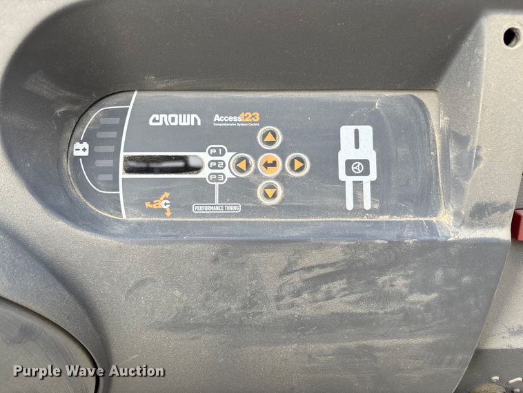 image for item FB3078 Crown SP-3510-30 order picker