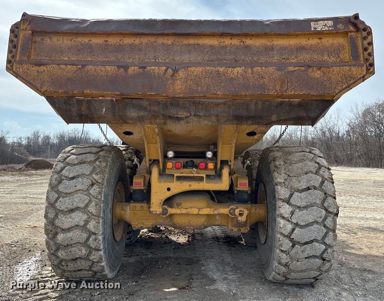 image for item FB3079 2014 Caterpillar 740B articulated haul truck