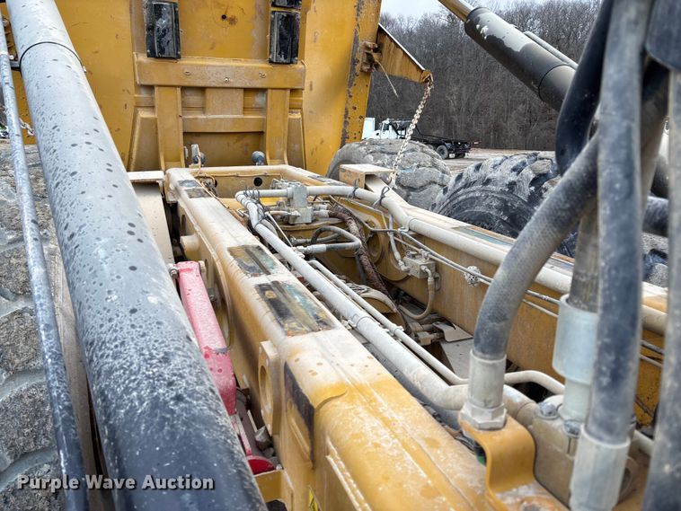 image for item FB3079 2014 Caterpillar 740B articulated haul truck