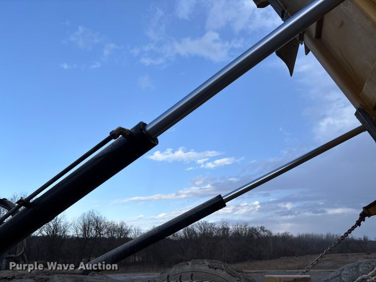 image for item FB3079 2014 Caterpillar 740B articulated haul truck