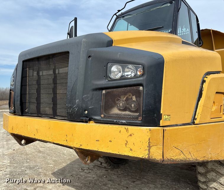 image for item FB3079 2014 Caterpillar 740B articulated haul truck