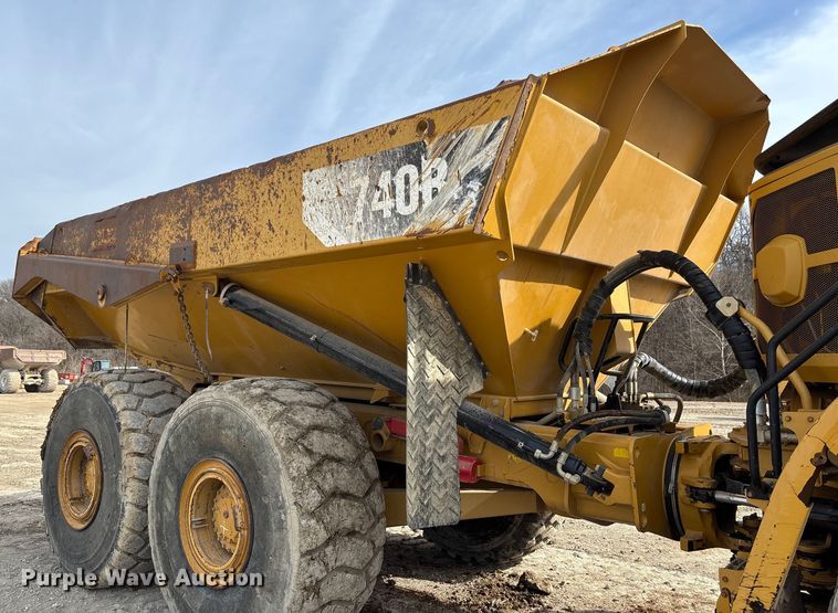image for item FB3079 2014 Caterpillar 740B articulated haul truck