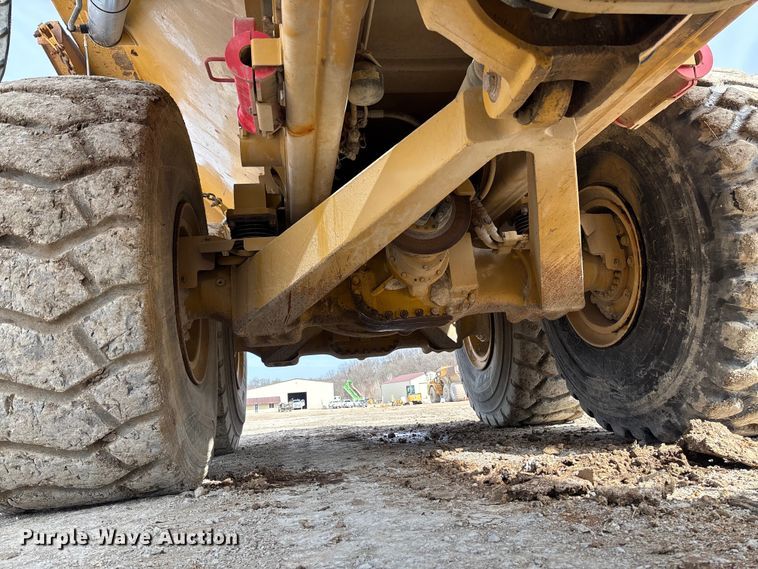 image for item FB3079 2014 Caterpillar 740B articulated haul truck