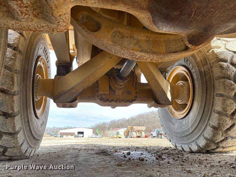 image for item FB3079 2014 Caterpillar 740B articulated haul truck
