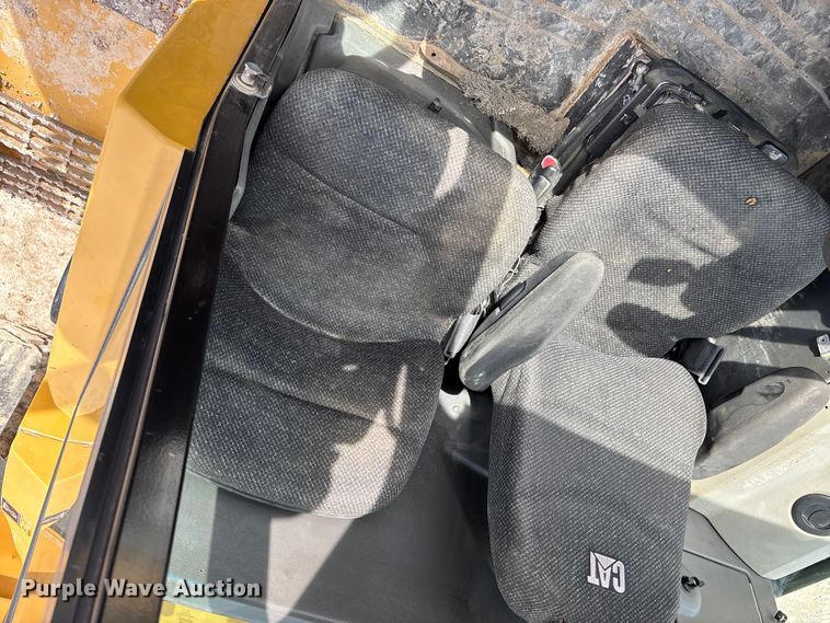 image for item FB3079 2014 Caterpillar 740B articulated haul truck