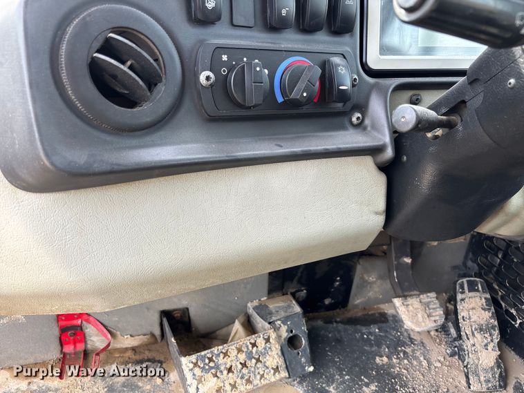 image for item FB3079 2014 Caterpillar 740B articulated haul truck