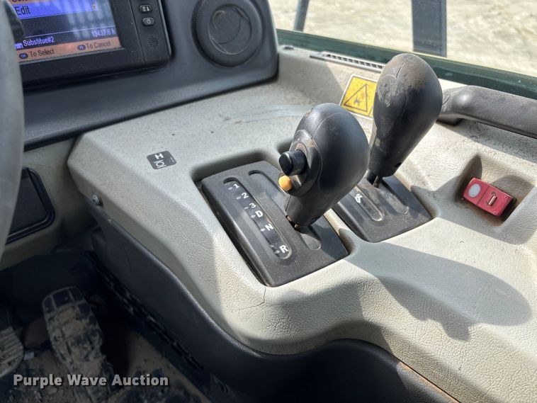 image for item FB3079 2014 Caterpillar 740B articulated haul truck