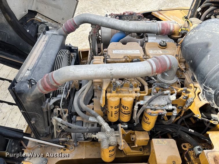 image for item FB3079 2014 Caterpillar 740B articulated haul truck