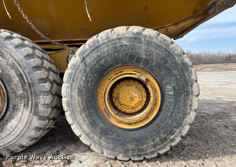 image for item FB3079 2014 Caterpillar 740B articulated haul truck