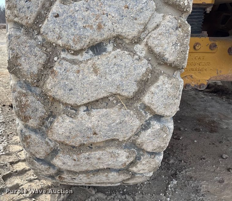 image for item FB3079 2014 Caterpillar 740B articulated haul truck