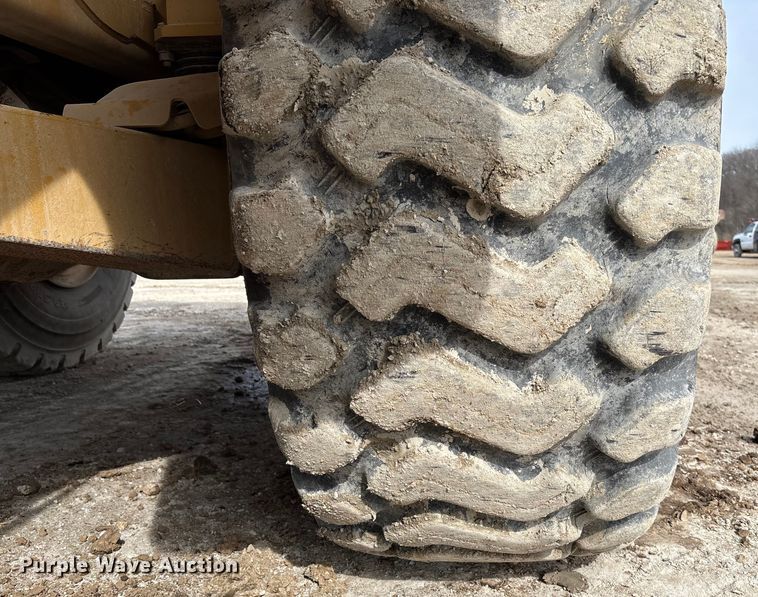 image for item FB3079 2014 Caterpillar 740B articulated haul truck