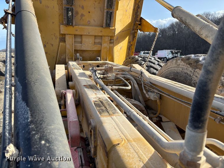 image for item FB3080 2011 Caterpillar 740B articulated haul truck