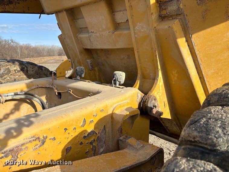 image for item FB3080 2011 Caterpillar 740B articulated haul truck