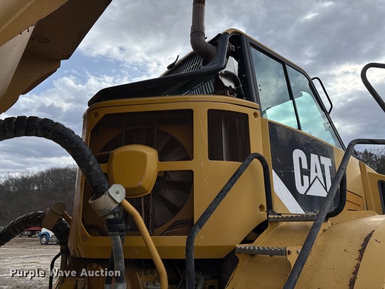 image for item FB3080 2011 Caterpillar 740B articulated haul truck