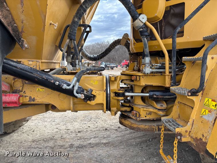 image for item FB3080 2011 Caterpillar 740B articulated haul truck