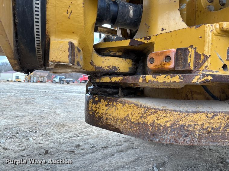 image for item FB3080 2011 Caterpillar 740B articulated haul truck