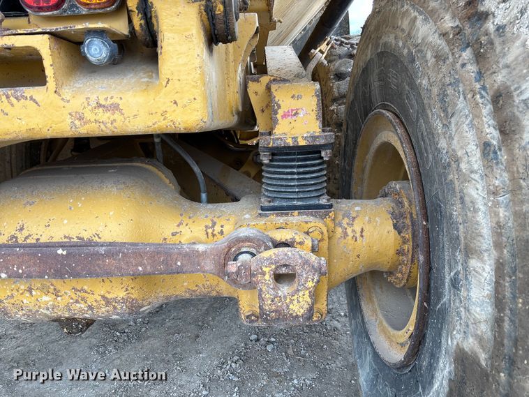 image for item FB3080 2011 Caterpillar 740B articulated haul truck