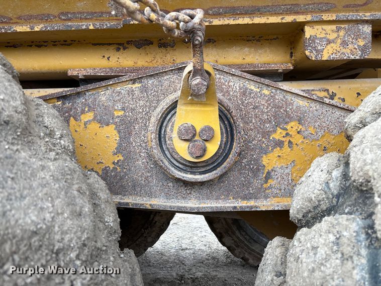 image for item FB3080 2011 Caterpillar 740B articulated haul truck