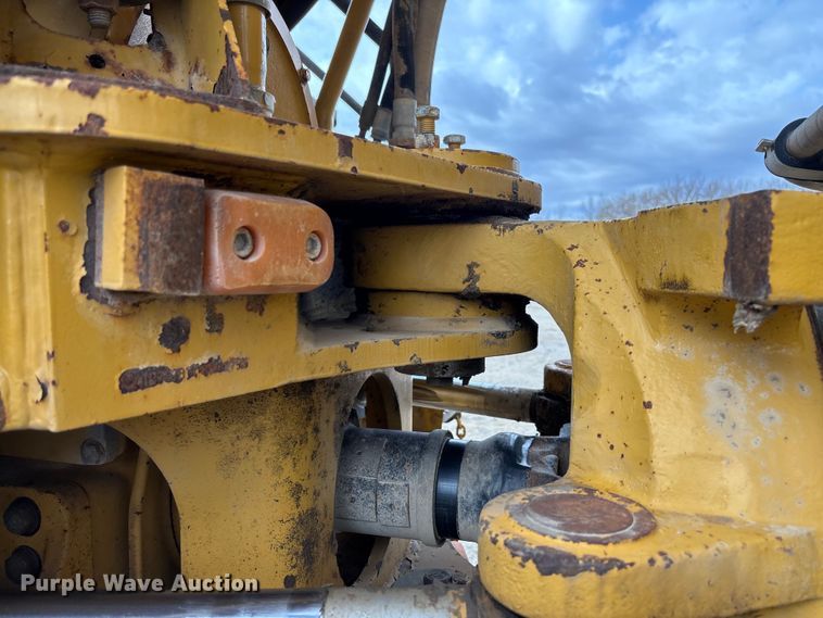 image for item FB3080 2011 Caterpillar 740B articulated haul truck