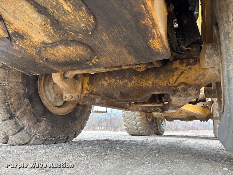 image for item FB3080 2011 Caterpillar 740B articulated haul truck