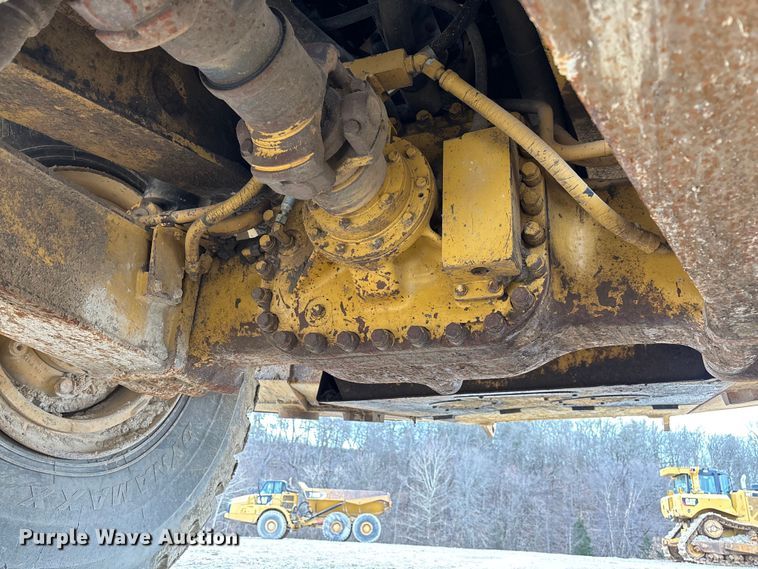 image for item FB3080 2011 Caterpillar 740B articulated haul truck
