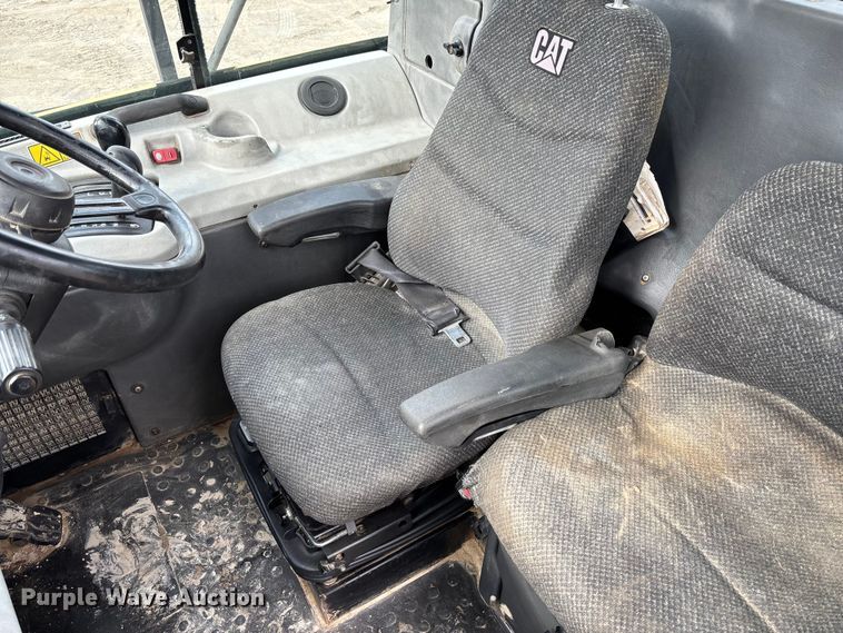 image for item FB3080 2011 Caterpillar 740B articulated haul truck