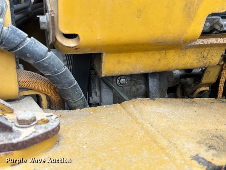 image for item FB3080 2011 Caterpillar 740B articulated haul truck