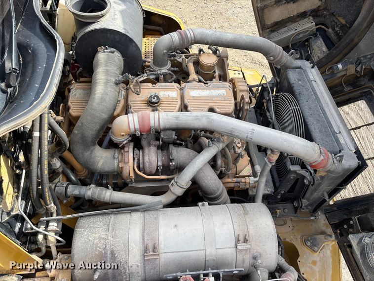 image for item FB3080 2011 Caterpillar 740B articulated haul truck