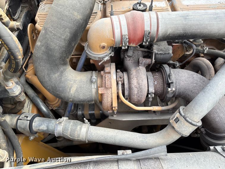 image for item FB3080 2011 Caterpillar 740B articulated haul truck