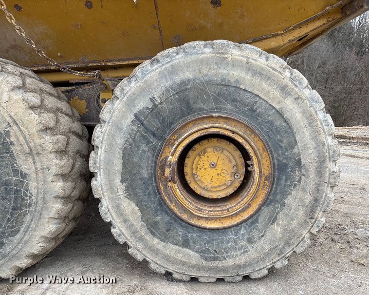 image for item FB3080 2011 Caterpillar 740B articulated haul truck