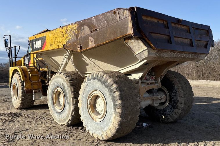 image for item FB3081 2014 Caterpillar 740B articulated haul truck
