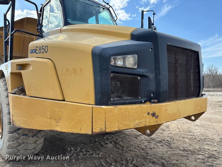 image for item FB3081 2014 Caterpillar 740B articulated haul truck