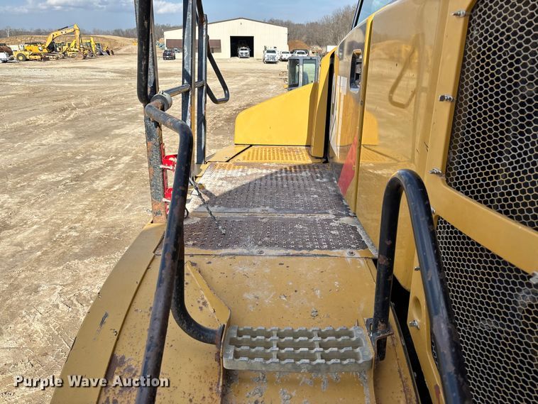 image for item FB3081 2014 Caterpillar 740B articulated haul truck