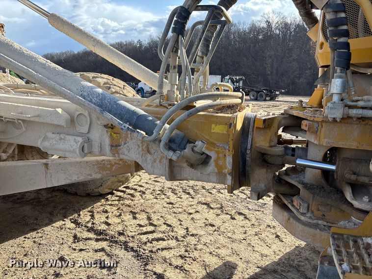 image for item FB3081 2014 Caterpillar 740B articulated haul truck