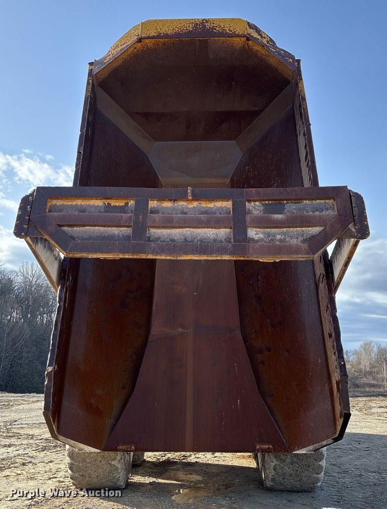 image for item FB3081 2014 Caterpillar 740B articulated haul truck