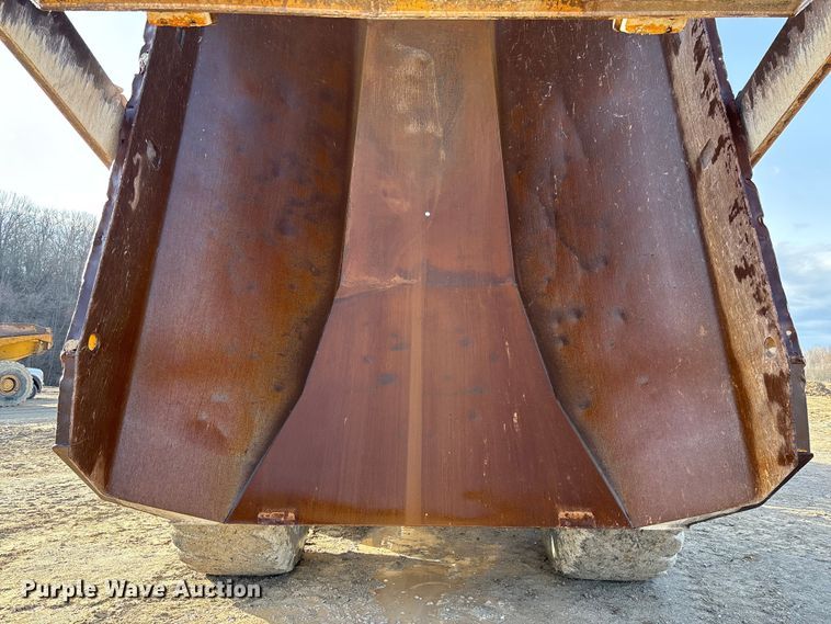 image for item FB3081 2014 Caterpillar 740B articulated haul truck