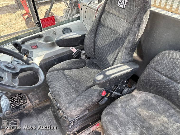 image for item FB3081 2014 Caterpillar 740B articulated haul truck