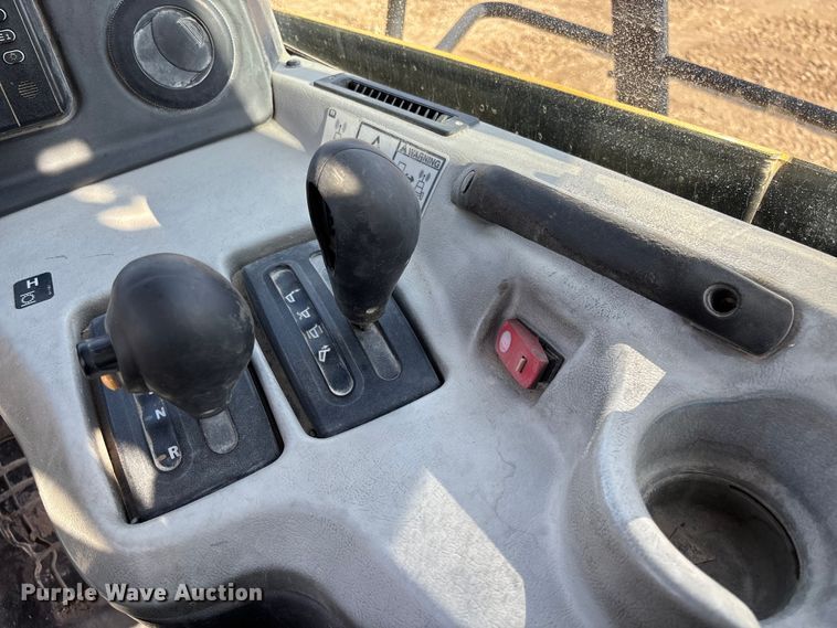 image for item FB3081 2014 Caterpillar 740B articulated haul truck