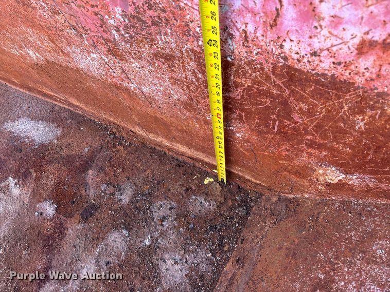 image for item FB3086 Wastequip Roll-off container