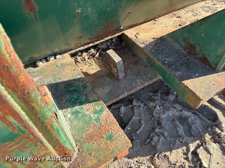 image for item FB3087 Roll-off container