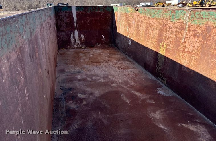 image for item FB3087 Roll-off container